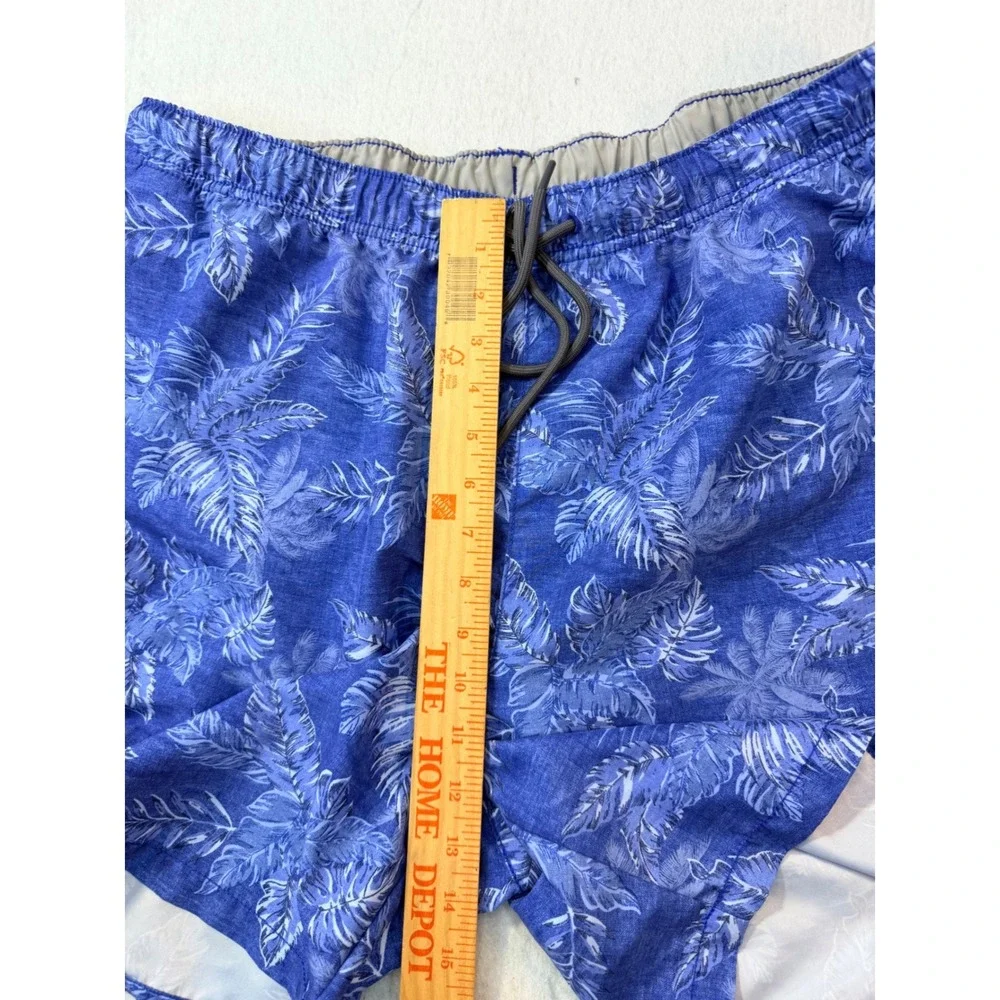 Tommy Bahama Mens Blue Tropical Palm Leaf Cargo Swim Trunks Board Shorts L